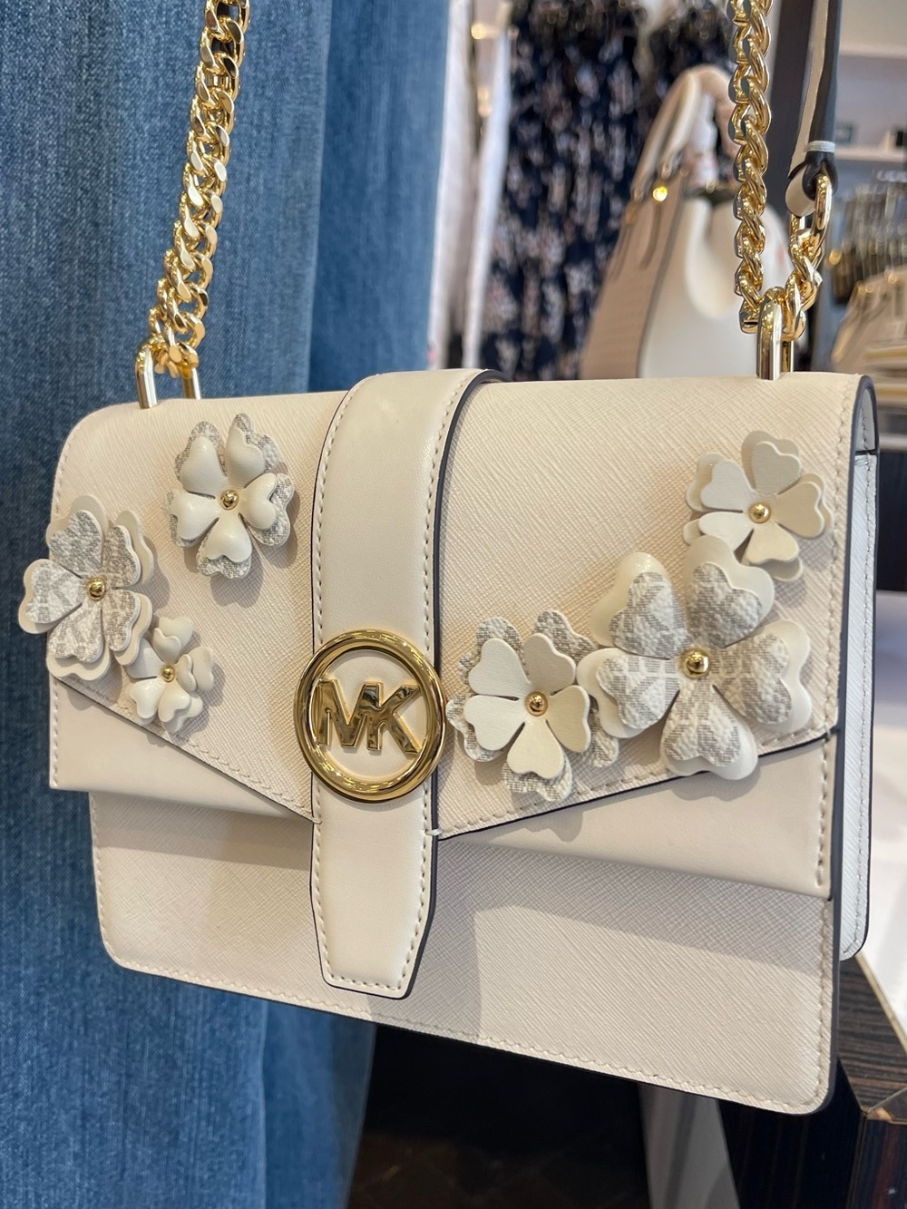 MICHAEL KORS Greenwich Sm Embellished Signature Logo Trim Crossbody
Lt Cream
NWT